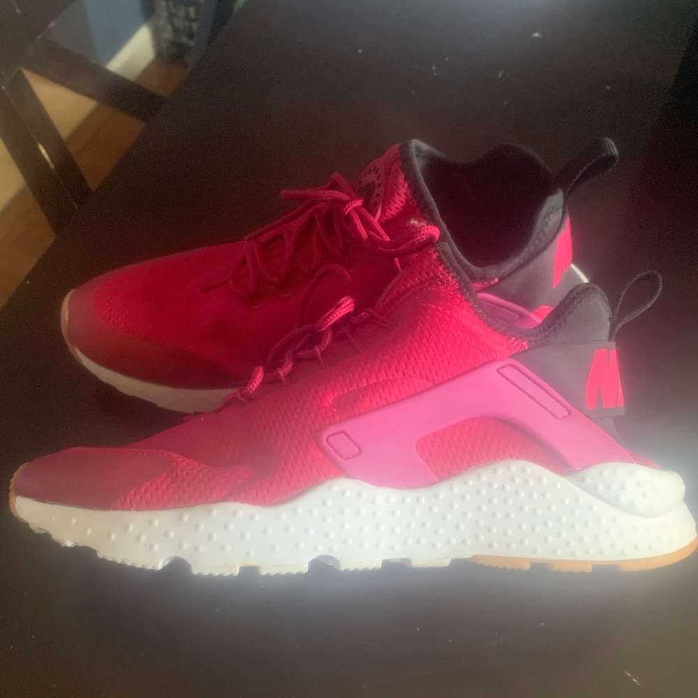 Women’s Nike Huarache